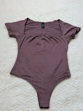 Windsor Dusty Mauve Short Sleeve Square Neck Bodysuit